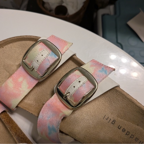 Madden Girl Pastel Pink and Blue sandals - Picture 4 of 7